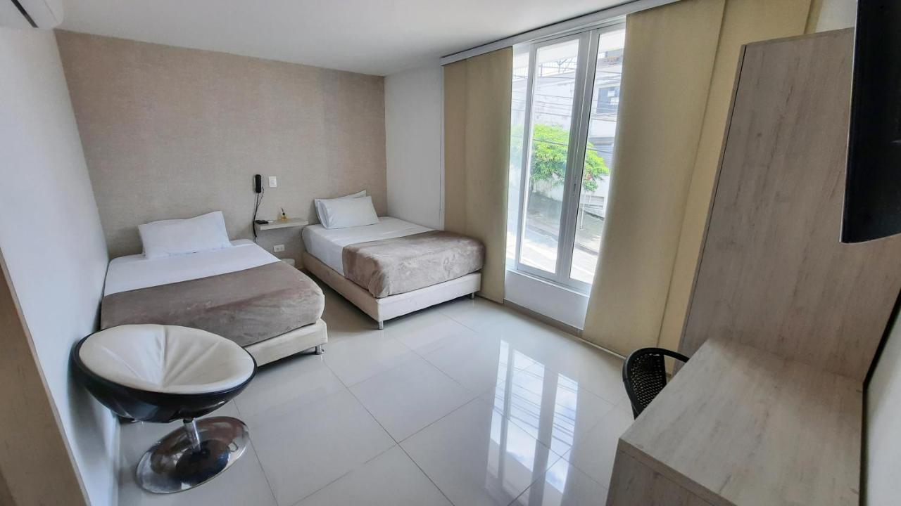 Bayit Tov Circunvalar Hotel Pereira Exterior photo